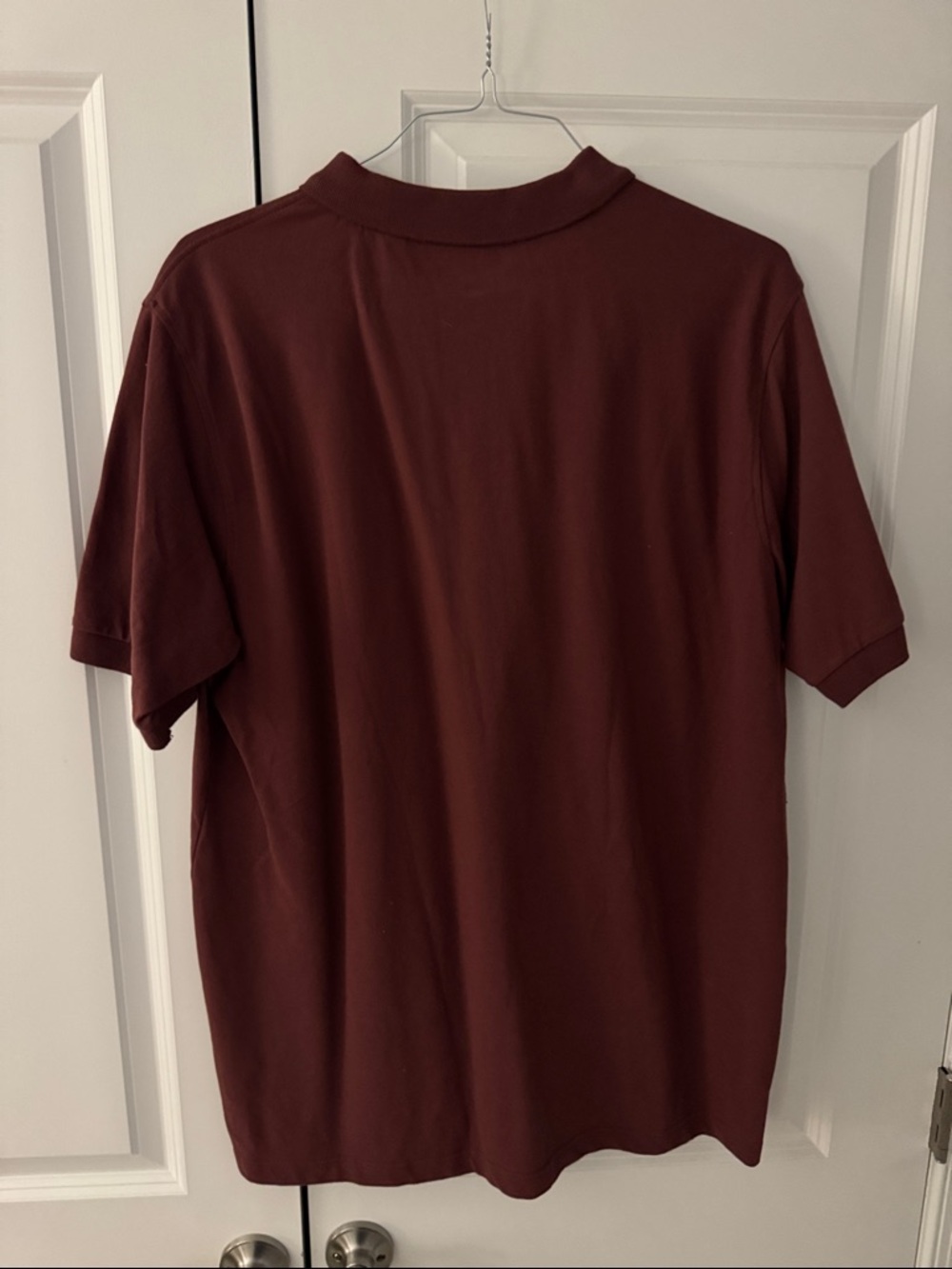 Men's Polo Shirt in Maroon — Classic Short-Sleeve Polo - Picture 2 of 3
